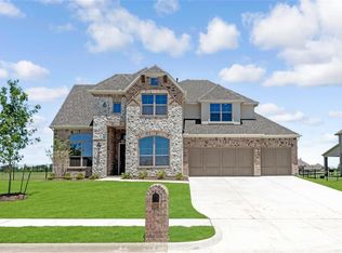 2100 Chippewa Hls, Gunter, TX 75058
