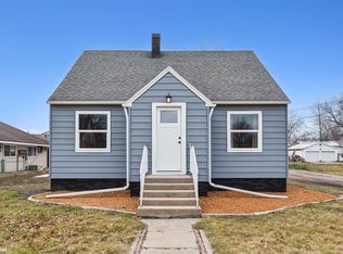 404 8th Ave, Sully, IA 50251