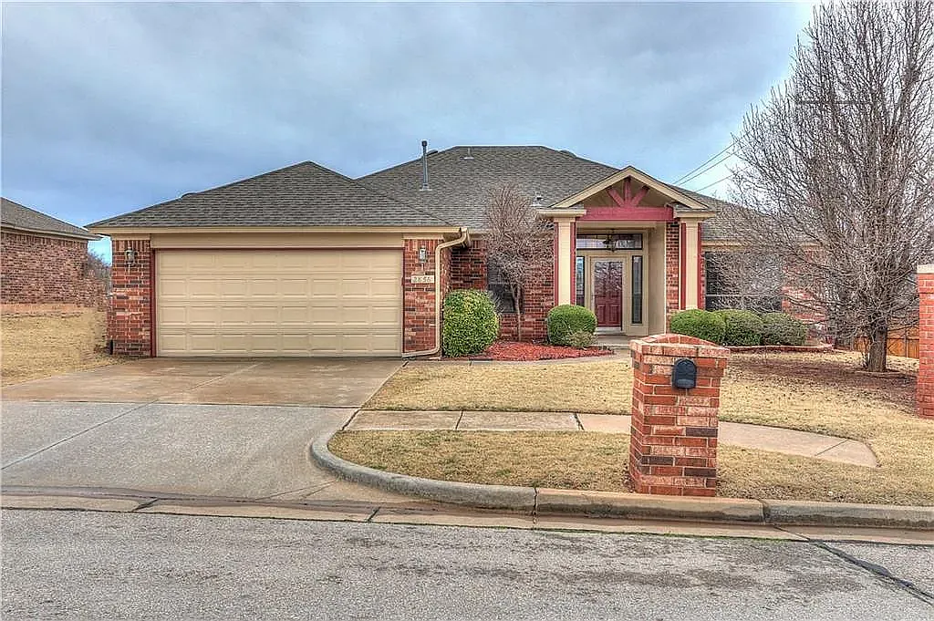 3 bed, 1669 sqft, $1,800 — Photo 2