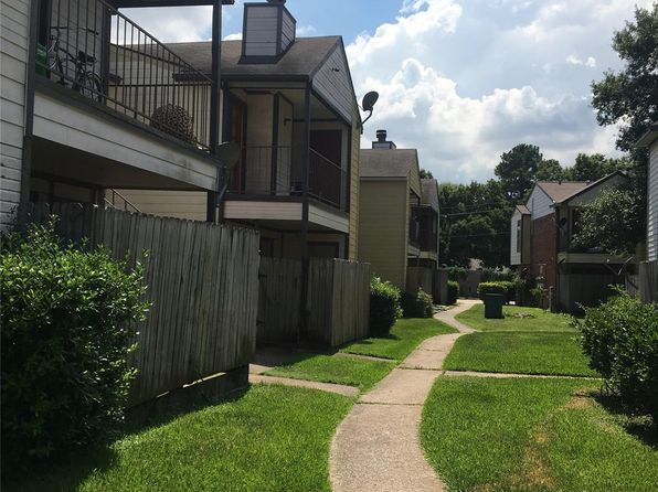 13480 S Thorntree Dr APT 303