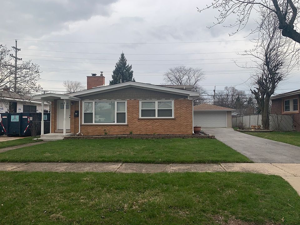 1st image of 5 E Arquilla Dr E