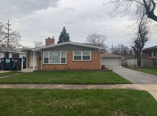 5 E Arquilla Dr E, Chicago Heights, IL 60411