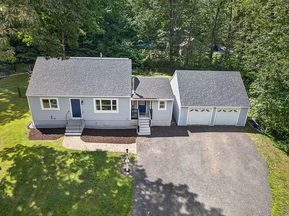 1st image of 7 Merrick Road