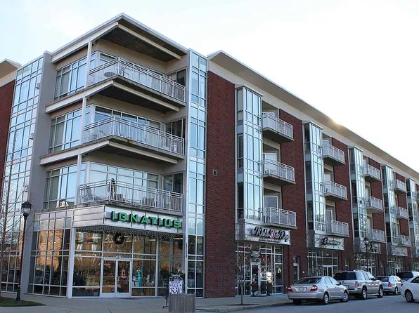 2204 William Styron Sq S, Newport News, VA 23606