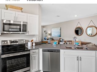 1201 Deepwater Cir, Eagle Lake, FL 33839