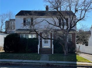 97 5th St, Stamford, CT 06905