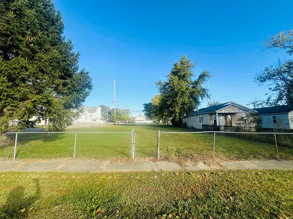 829 W 2nd St, Mount Vernon, IN 47620