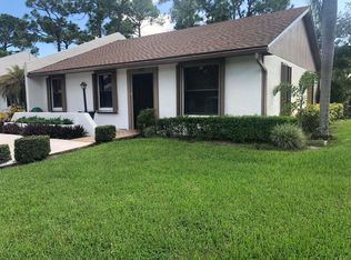 6101 Fairfield Cir #13, Greenacres, FL 33463
