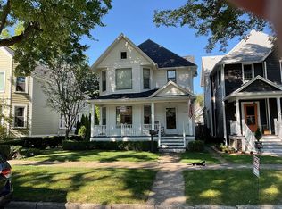 1406 Forres Ave, Saint Joseph, MI 49085