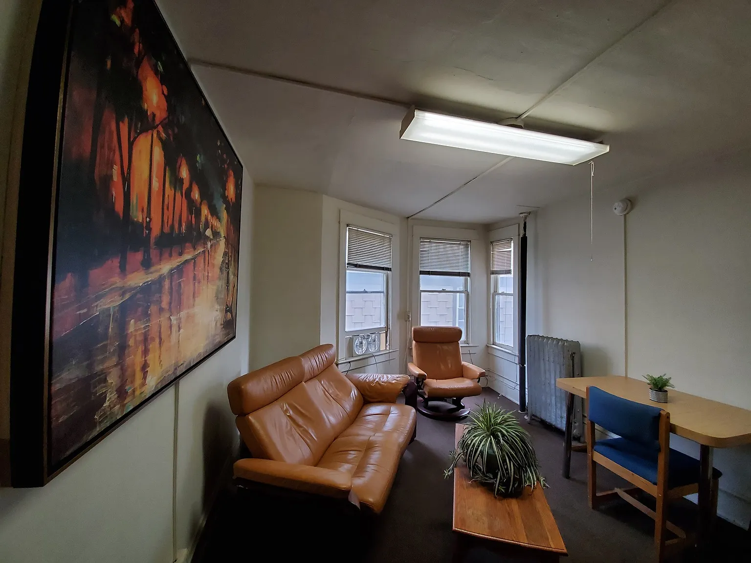 Rooms in Shared Housing, Just Steps from Cornell! — Photo 2