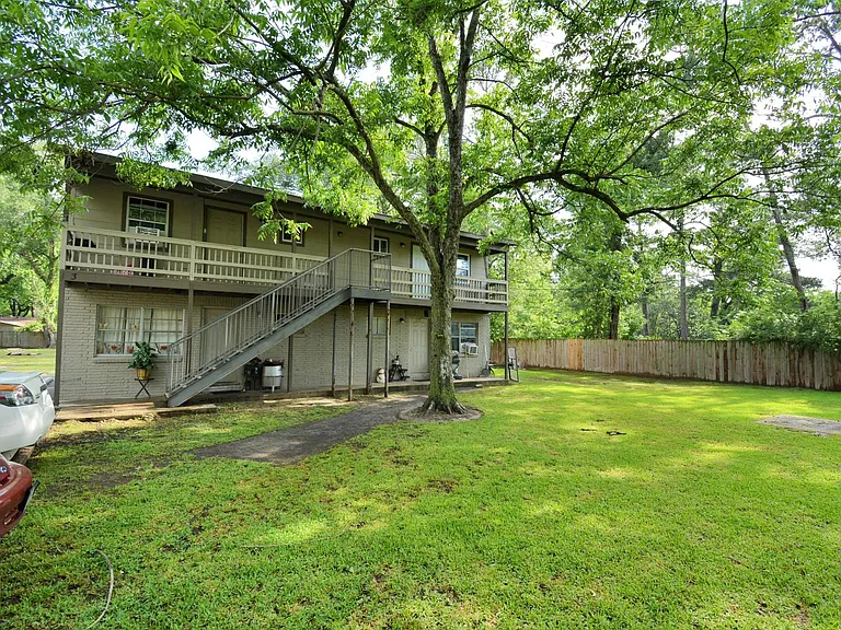 9211 N Green River Dr #D — Photo 7