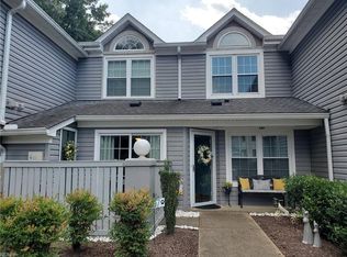 607 Rue Marseille, Chesapeake, VA 23320