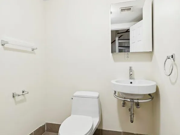 11 West 131st Street image 11 of 11