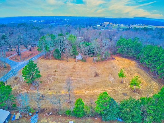 2nd image of 898 County Road 1101