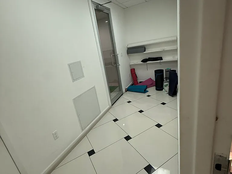 104 W End Ave #4A — Photo 15