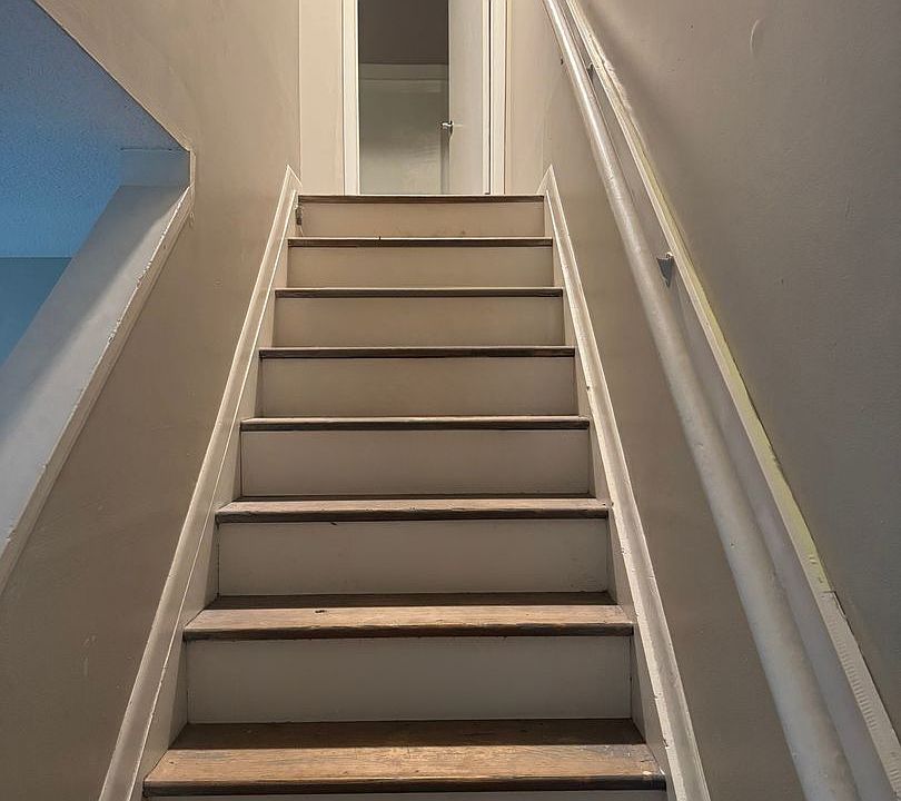 1st image of 1419 Colony Park Dr #0