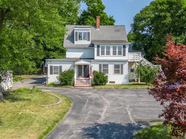 6 Flanders Court, Goffstown, NH 03045