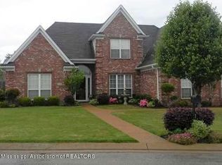 2363 Linda Shore Dr, Southaven, MS 38672