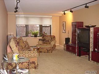 2nd image of 20939 23rd Ave APT 4A