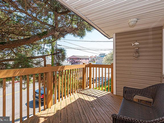 5th image of 2707 Judlee Ave Unit 201