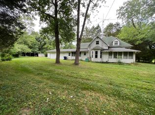 403 W Walnut St, Hutsonville, IL 62433