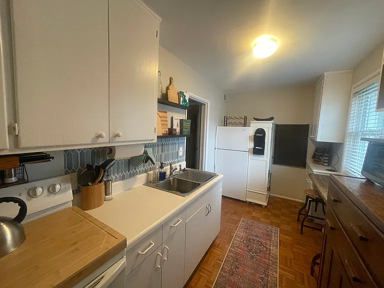 100 Lewis Dr #20-J — Photo 6