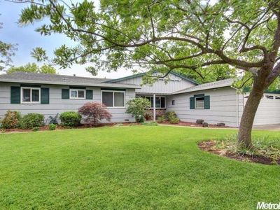 2656 La Via Way, Sacramento, CA, 95825