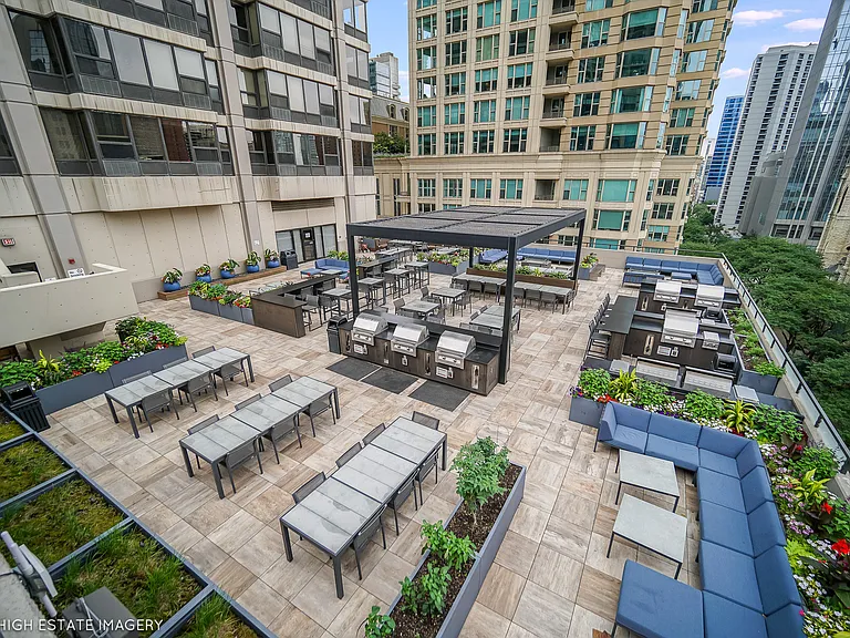 30 E Huron St #3109 — Photo 14