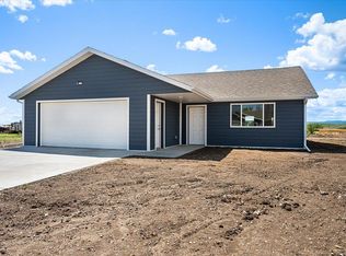 10885 Eagle Ct, Belle Fourche, SD 57717