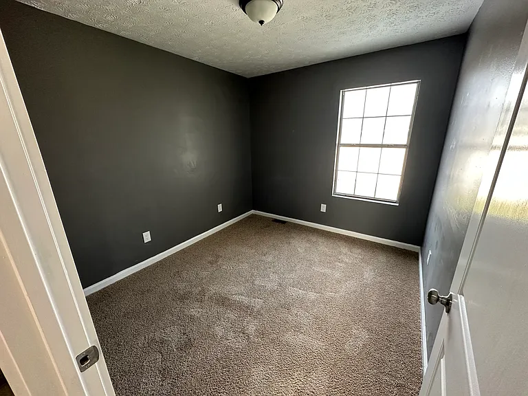 1745 Gerald Dr — Photo 5
