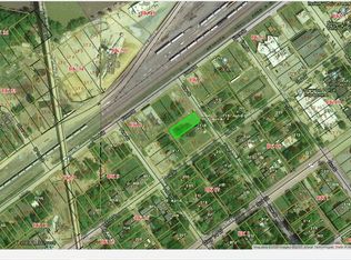 Vine St, Newport, AR 72112