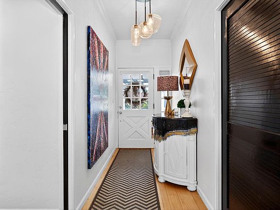 4th image of 3852 El Ricon Way