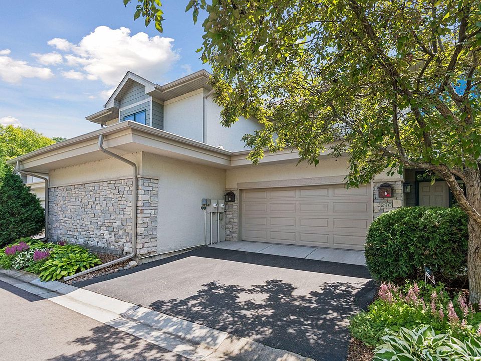1st image of 290 Grace Pointe Ct