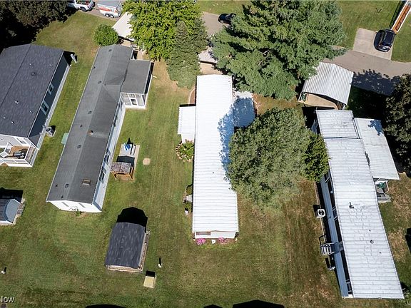 5th image of 4400 Melrose Dr #257