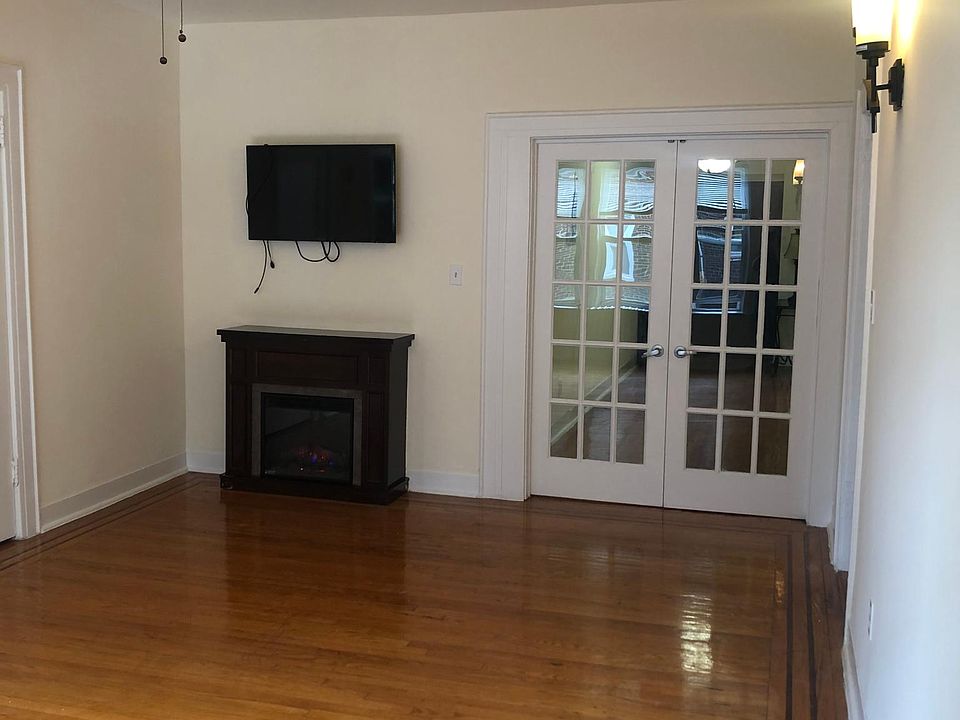 1st image of 40 Lenox Ave APT 210