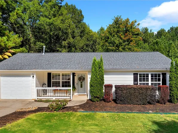 117 Bragg Dr, Williamston, SC 29697