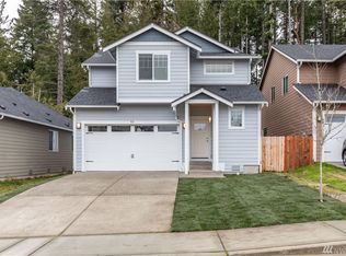 512 NE Nantucket St, Bremerton, WA 98310