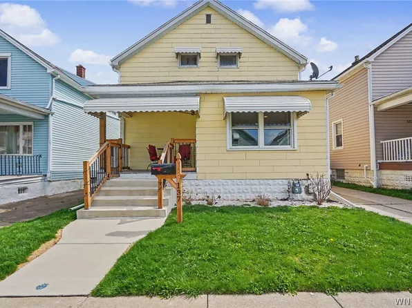 137 Jackson Ave, Sloan, NY 14212