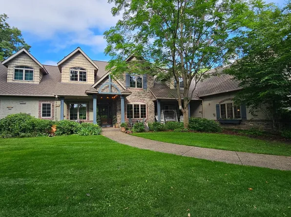 12322 Coffee Trl, Rosemount, MN 55068