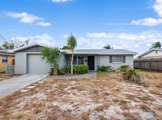 1319 Viking Dr, Holiday, FL 34691