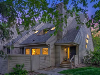 749 Meadow Glen Dr, Boulder, CO, 80303
