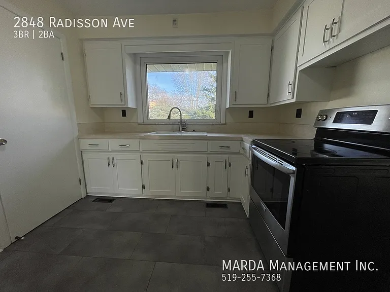 2848 Radisson Ave — Photo 8
