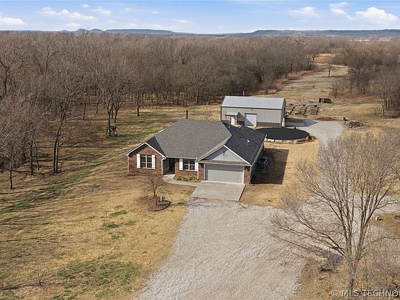 2nd image of 14902 E 370th Rd