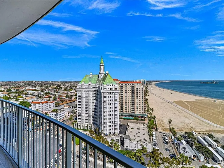 700 E Ocean Blvd #2605 — Photo 44