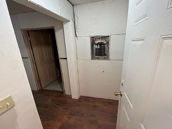 3rd image of 1115 S 14th St