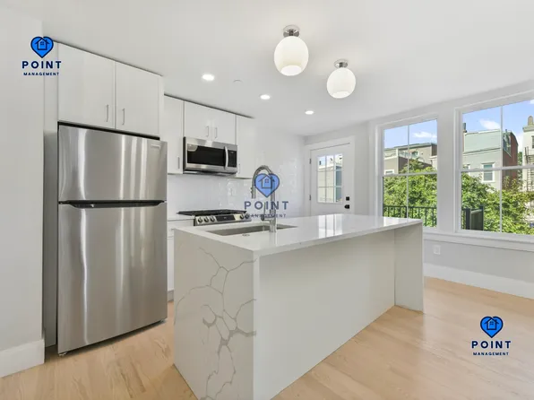 226-228 Princeton St #3, Boston, MA 02128