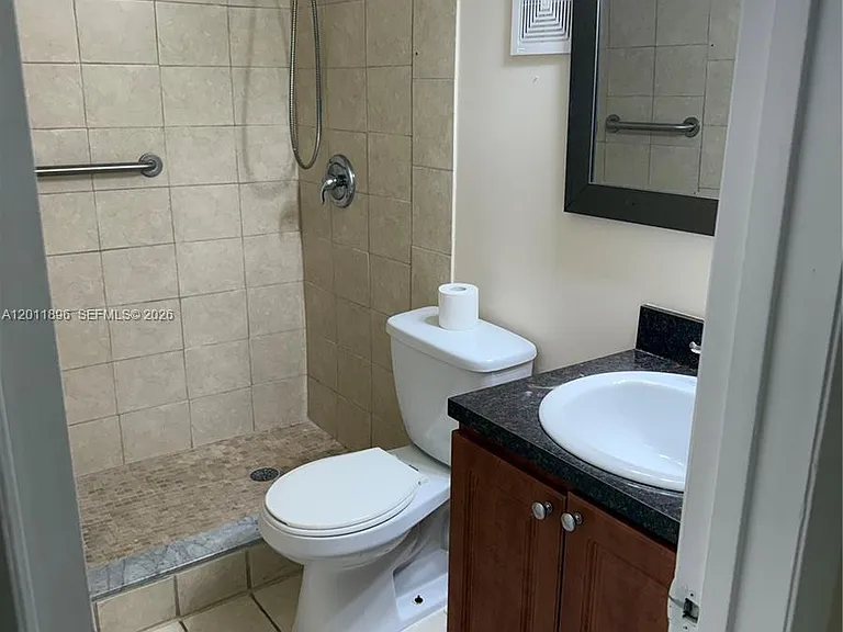 9411 SW 4th St #111 — Photo 10