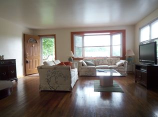 222 Meetinghouse Rd, Upper Chichester, PA 19014