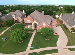 2002 Spring Creek Dr, Midlothian, TX 76065