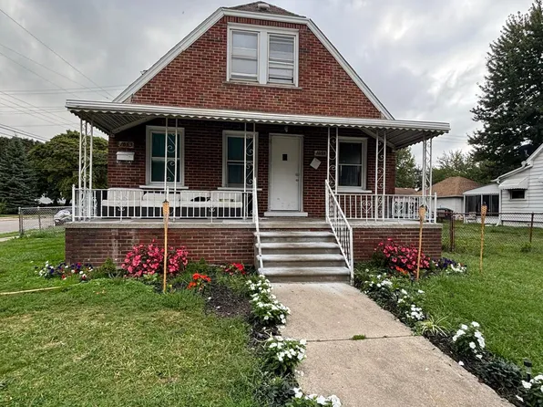 1055 Pennsylvania Ave, Lincoln Park, MI 48146